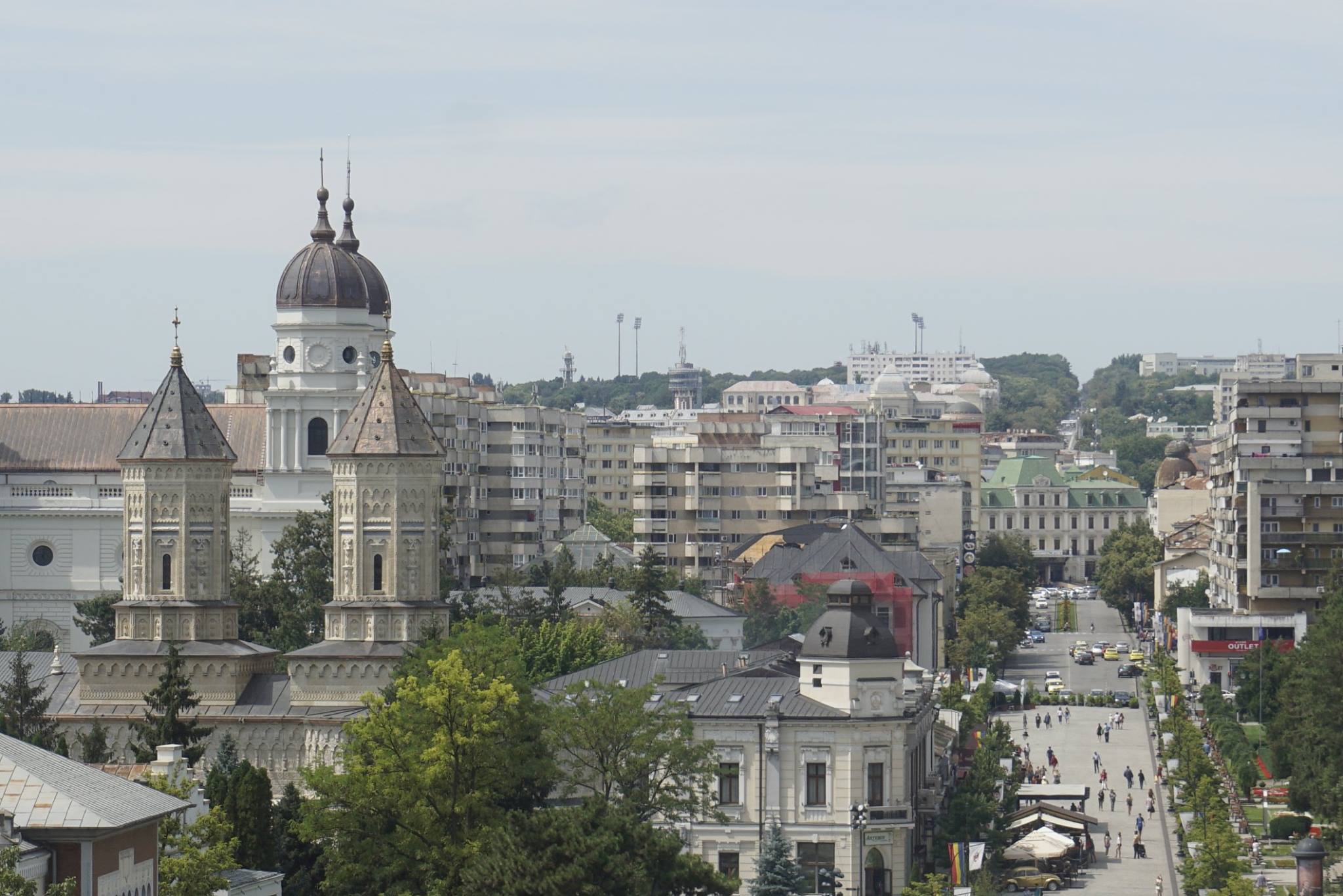 Descoperă Povestea Activiștilor Culturali Din Iași Electronic